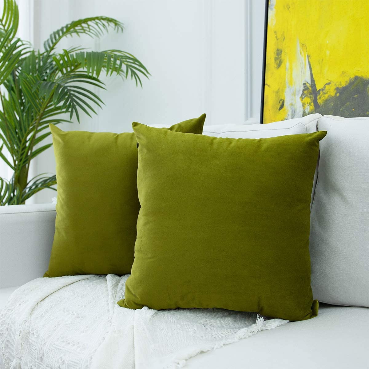 Throw pillows for olive green couch hotsell