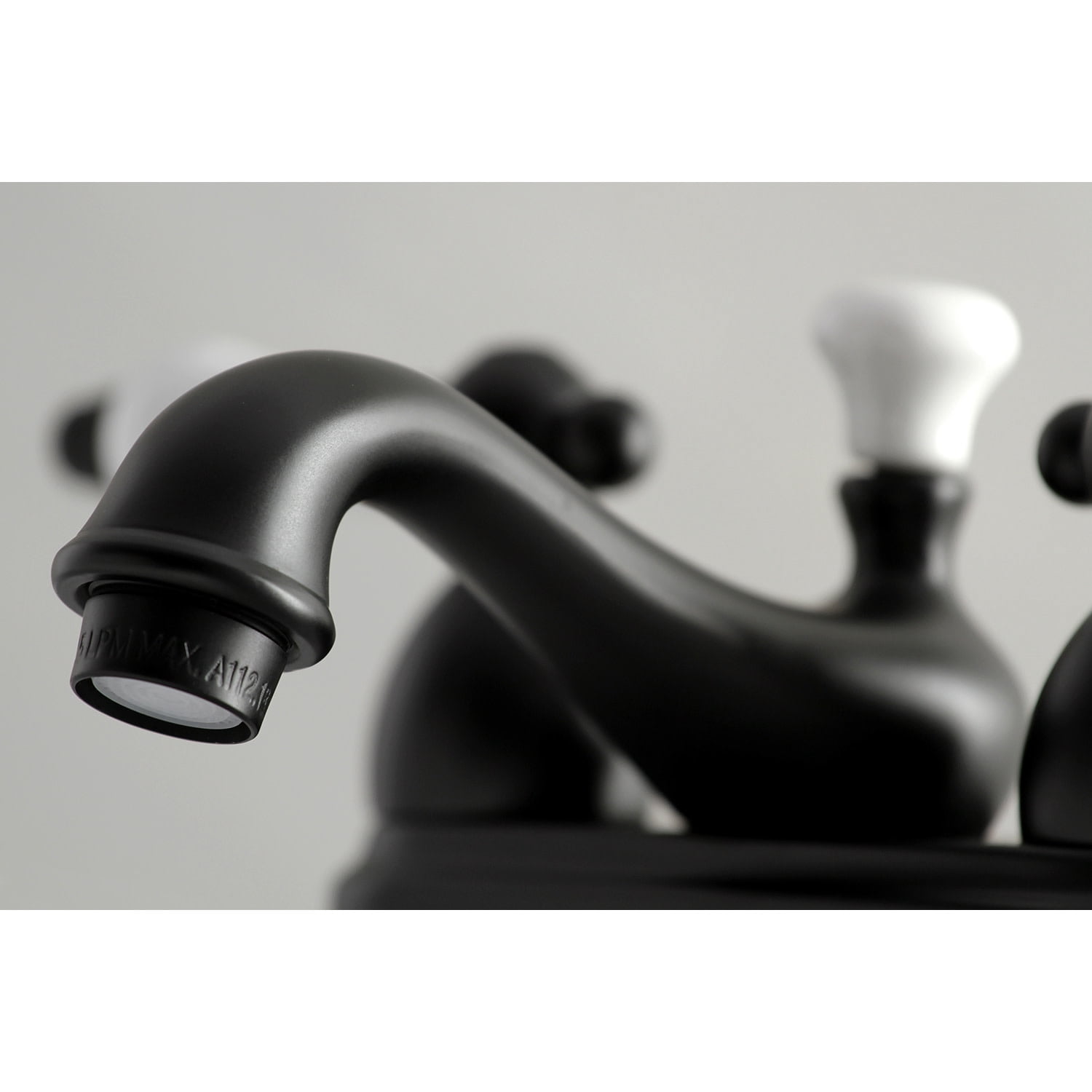 Kingston Brass KS3600PL 4 in. Centerset Bathroom Faucet, Matte Black