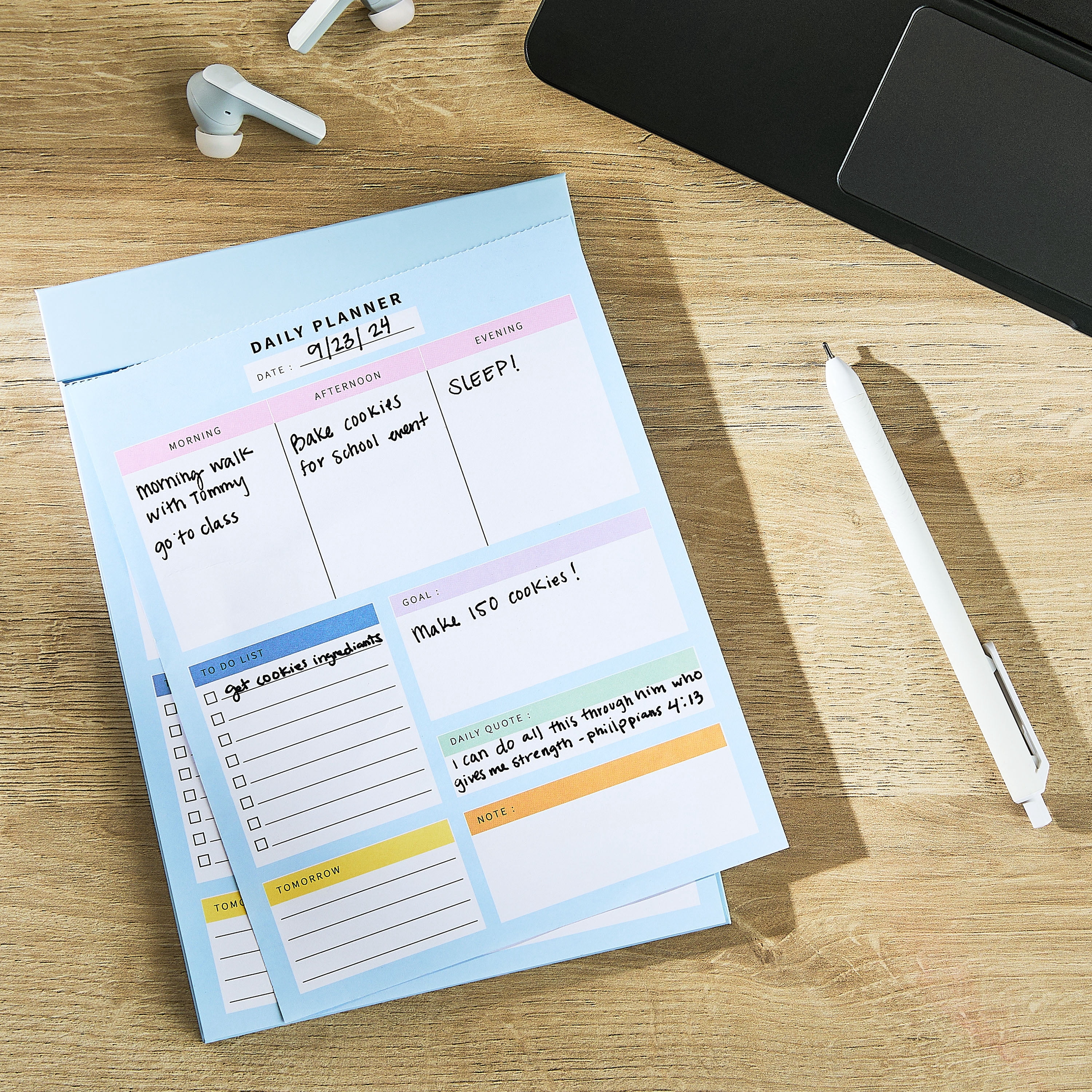Pen+Gear Undated Daily Planner Pad, 60 Sheets, Multi-Color, 5.8" x 8.3"