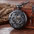 thumbnail image 2 of Reloj de bolsillo mecánico antiguo Dragón y Fénix (negro) Esfera esqueleto con cadena para hombres y mujeres, 2 of 3