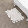 thumbnail image 1 of Alfombra de baño Laura Ashley reversible de ganchillo, 100% algodón, color marfil, 1 of 8