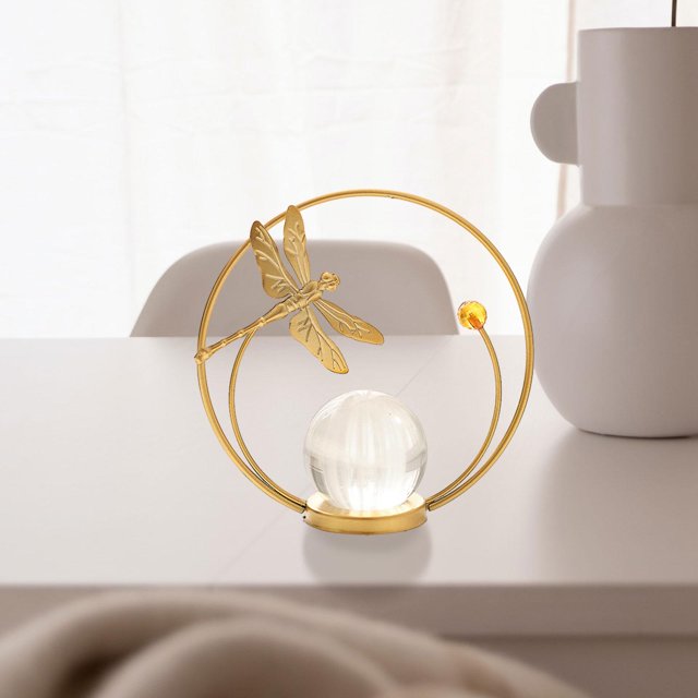 Estatuilla de Metal, escultura de bola de cristal, decoración de regalo interior, decoración del hogar, soporte de 50mm para estantería, gabinete de Libélula Macarena Estatua de bola de cristal