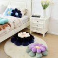 thumbnail image 4 of Oasis decorativo, cómoda almohada de flores para embellecer la habitación, cojín de asiento de microfibra suave multiusos, diseño floral vívido, 4 of 8