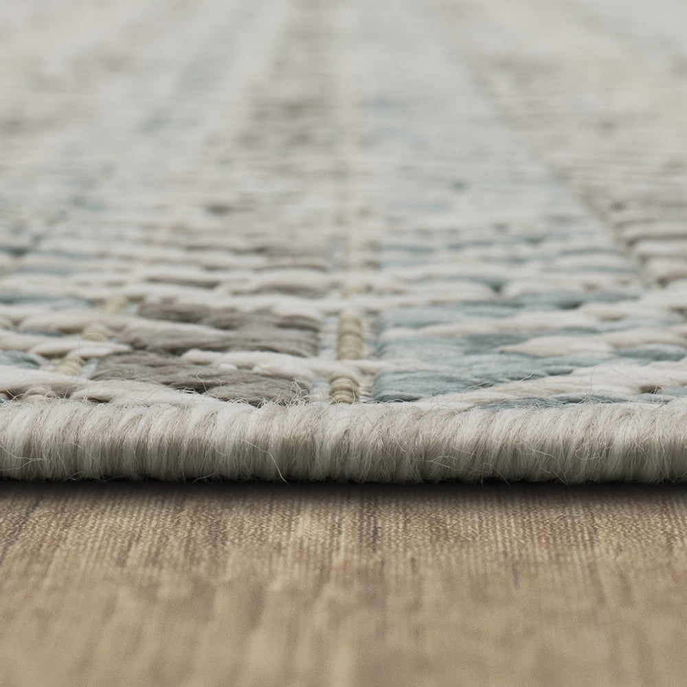 Mohawk Home Taos Geometric Outdoor Area Rug, Light Grey, 2' 6" x 6'