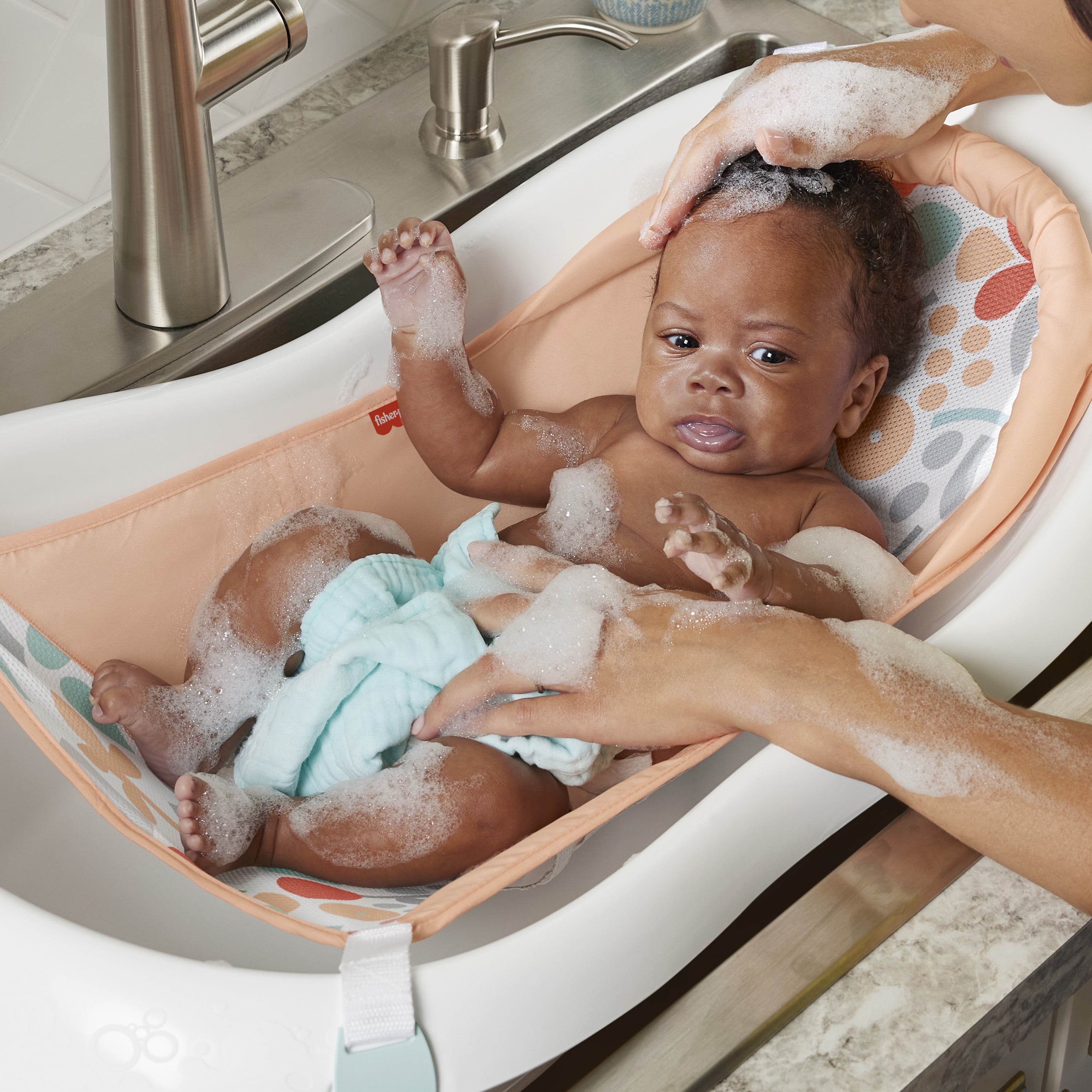 Fisher-Price Baby to Toddler Bath 4-in-1 Sling ‘n Seat Tub with Removable Infant Support and 2 Toys, Summer Blossoms