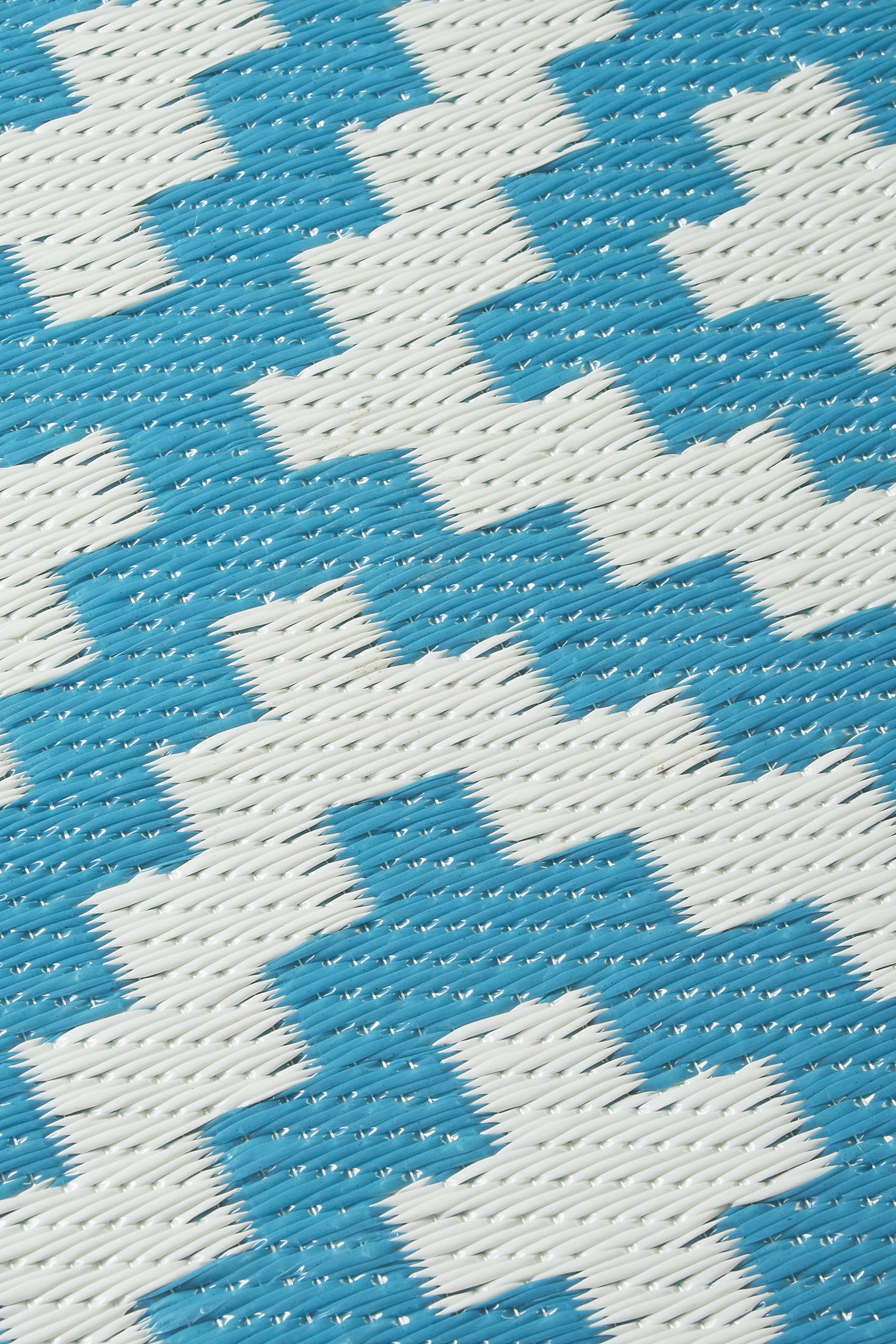 FH Home Outdoor Rug - Waterproof, Fade Resistant, Reversible - Premium Recycled Plastic - Geometric - Large Patio, Deck, Sunroom, RV, Camping - Aztec - Teal & White - 9 x 12 ft Foldable
