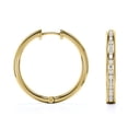 thumbnail image 3 of JeenMata Deslumbrantes Aros de Eternidad de Diamantes de Talla Brillante Redondos de 0,8 Quilates con Canal Pavé en Baño de Oro Amarillo de 18 K sobre Plata, 3 of 4