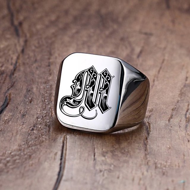 Anillo de sello con iniciales Retro Vnox para hombre, 18mm, sello pesado voluminoso, banda masculina, letras de acero inoxidable, regalo de joyería personalizado para él Tan Jianjun unisex