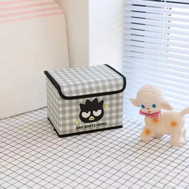Sanrio Hello Kitty Kuromi My Melody caja de almacenamiento, escritorio Flip-Top, alta capacidad, artículos diversos, a prueba de polvo, portátil, plegable, regalo de amigo
