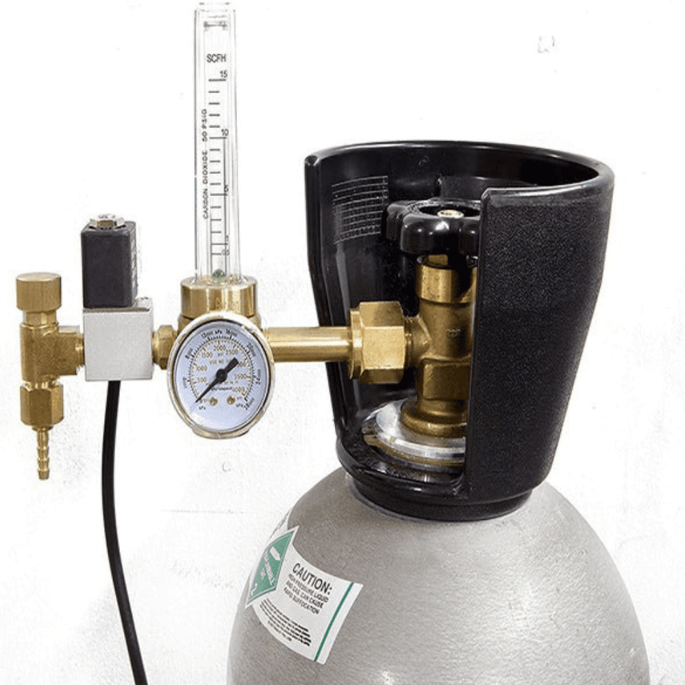 CO2 Tank Regulator with Solenoid Valve