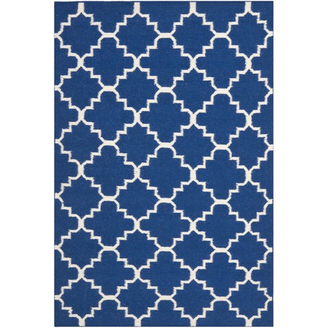 Safavieh Dhurries 8' X 10' Hand Woven Flat Weave Wool Rug in Dark Blue