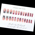 thumbnail image 4 of Uñas postizas francesas de gel suave, cuadradas medianas, con diamantes de imitación florales 3D, 24 unidades., 4 of 5