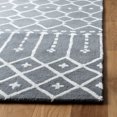 thumbnail image 3 of SAFAVIEH Himalaya Darin Geometric Wool Area Rug, Grey/Ivory, 6' x 9', 3 of 7