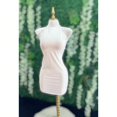 thumbnail image 3 of Vestido Con Cuello Alto Entallado Sin Mangas Color Blanco Talla Unitalla Marca Emil SaEs, 3 of 4