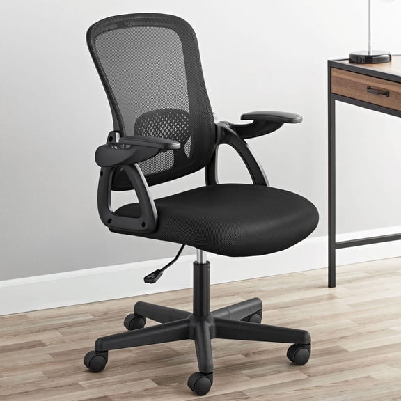 Fauteuil de bureau ergonomique Mainstays au dossier en mailles avec accoudoirs rabattables, tissu noir, 124,7 kg (275 lb)