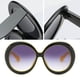 thumbnail image 4 of Gafas de sol retro Sunnimix para mujer Lente gris degradado Marco negro amarillo, 4 of 8