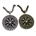 thumbnail image 3 of Collar Vikingo Hombre con Colgante de Brújula VegVisir, Amuleto Nordico Vintage, Collar Runas Vikingas - Bronze MADIOLA Vegvisir, 3 of 6