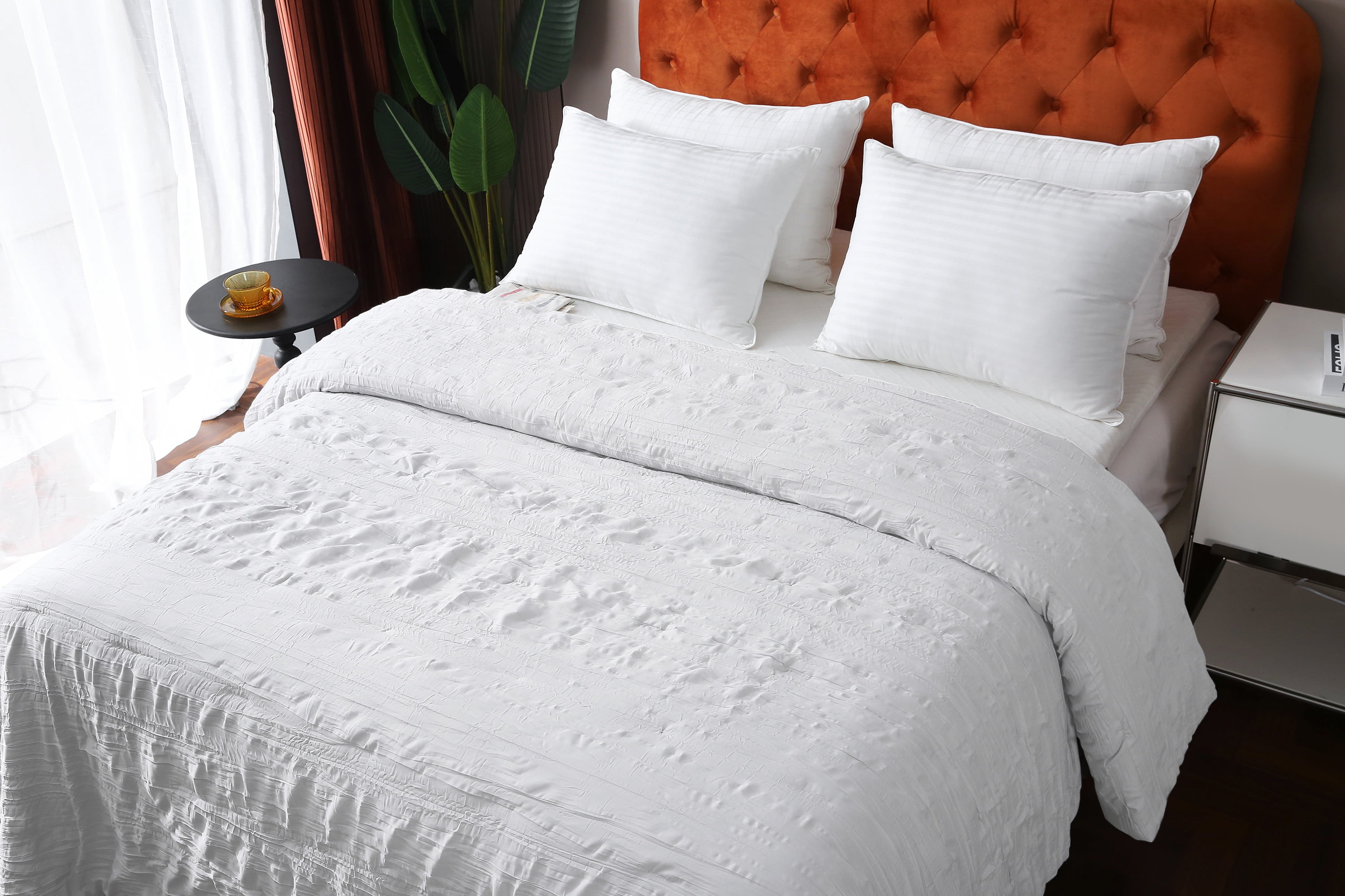 Crinkled Down Alternative Blanket