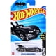 thumbnail image 2 of Vehículos de juguete Hot Wheels con temática de Batman, paquete aleatorio de 5 unidades, 2 of 9