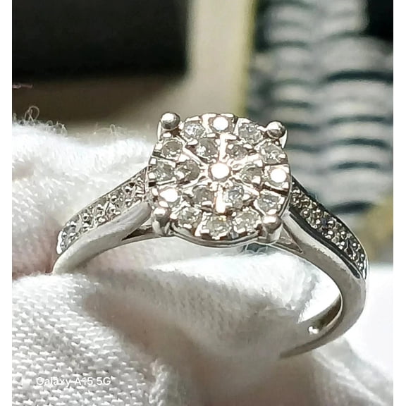 Pretty 2Ct Round cut Simulated Diamondd Women Engagement Ring in 14K White Gold Plated Silver Size- 9