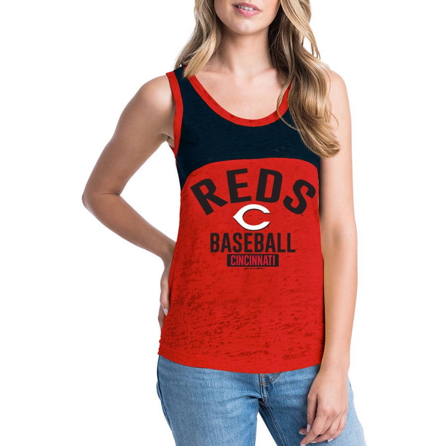 MLB Cincinnati Reds Women's Short Sleeve Team Color Graphic Tee