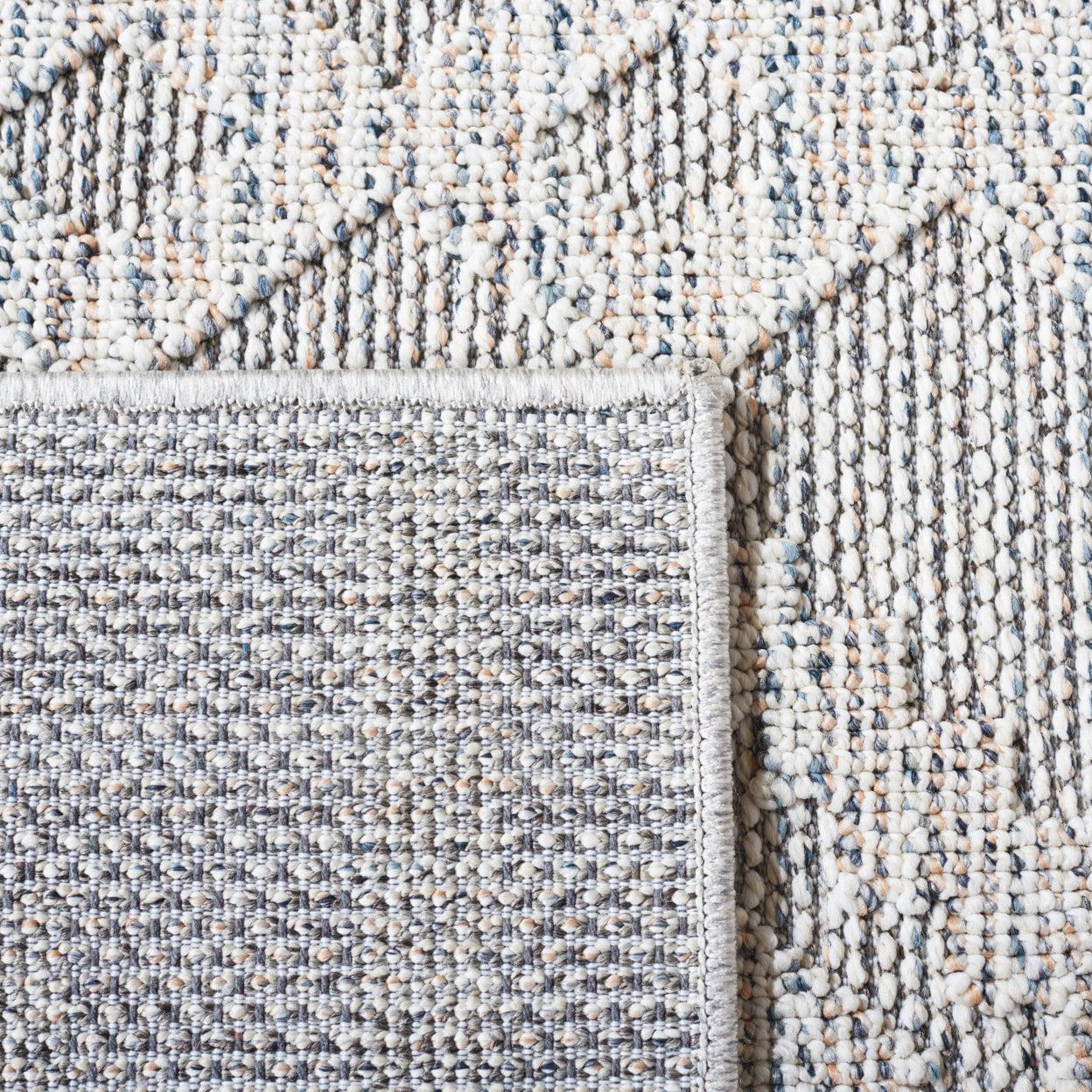 SAFAVIEH Global Caitriona Diamond Indoor/Outdoor Area Rug, Grey/Beige, 6'7" x 6'7" Round