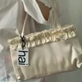 thumbnail image 3 of Bolso de mano cuadrado de terciopelo satinado de seda de colores Hai, bolso de mano de moda para mujer, bolso de hombro, bolso cruzado, bolso para teléfono, lápiz labial, monedero, 3 of 5