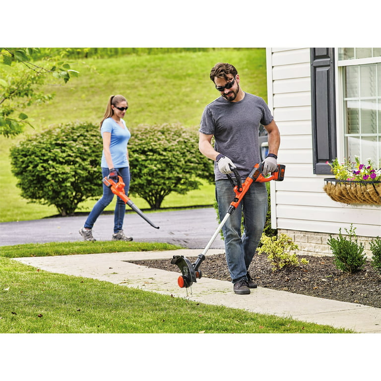Black & Decker LCC340C 40V MAX Automatic Feed Spool Lithium-Ion 13 in.  Cordless String Trimmer and Sweeper Combo Kit (2 Ah)