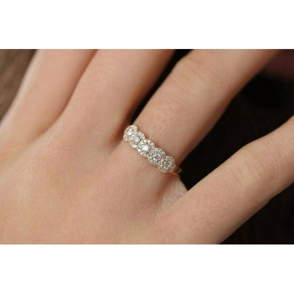 Round Cut Simulated Diamond Gorgeous Engagement Band Ring 14k Yellow Gold Plated