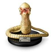 Master Replicas Alien vs. Predator Hybrid Chestburster