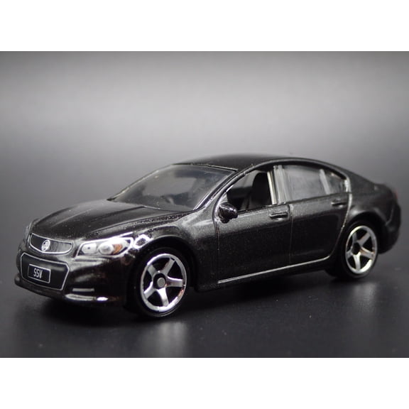 Open Box HOLDEN VF COMMODORE SSV 4 FOUR DOOR SEDAN (CHEVROLET SS) 1:64 DIECAST MODEL CAR