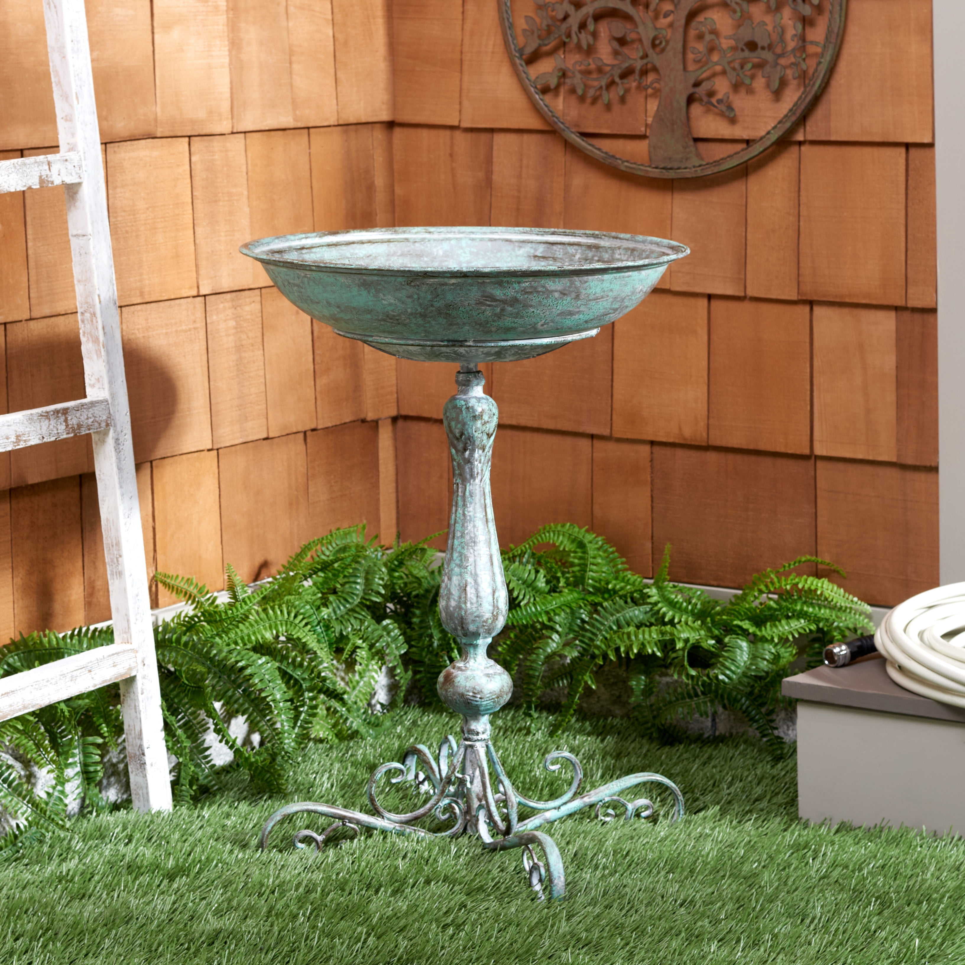 SAFAVIEH Orian Solid Rustic Outdoor Patio Bird Bath, Antique Green