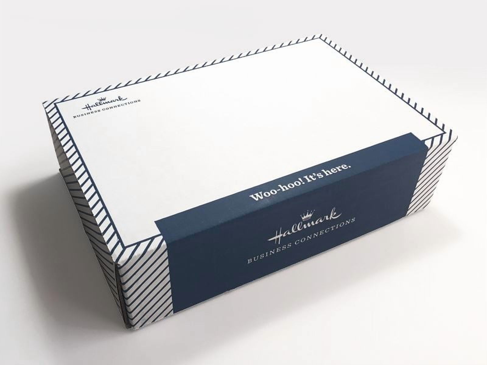 Hallmark Business Bulk Spanish Birthday Cards (Cake and Candles), 25 ct.