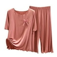 thumbnail image 1 of JUNWELL Tenues Roses pour Femmes Ensemble 2 Pcs Femmes Été Décontracté Costume Deux Pièces Pyjamas Côtes Sans Marques Manches Courtes Volantées Col Rond Haut/chemise Ensemble Vêtements de Maison Surdimensionnés, 1 of 3