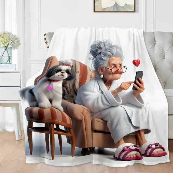 Cozy Grandma-Themed Flannel Throw Blanket - Soft, Lightweight & Warm for Couch, Bed, Office, and Travel - Perfect Gift for Grandmothers and Sisters