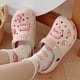 thumbnail image 3 of Zapatillas con forma de corazón para niña, con agujeros para la cabeza, de verano, para exteriores, con suela blanda de EVA, para playa, para mujer, 3 of 6