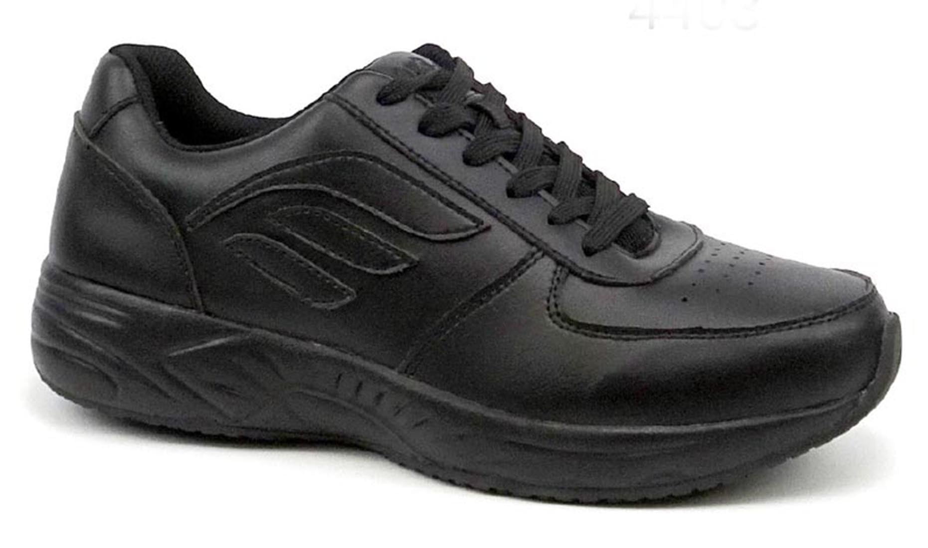 non slip grease resistant shoes