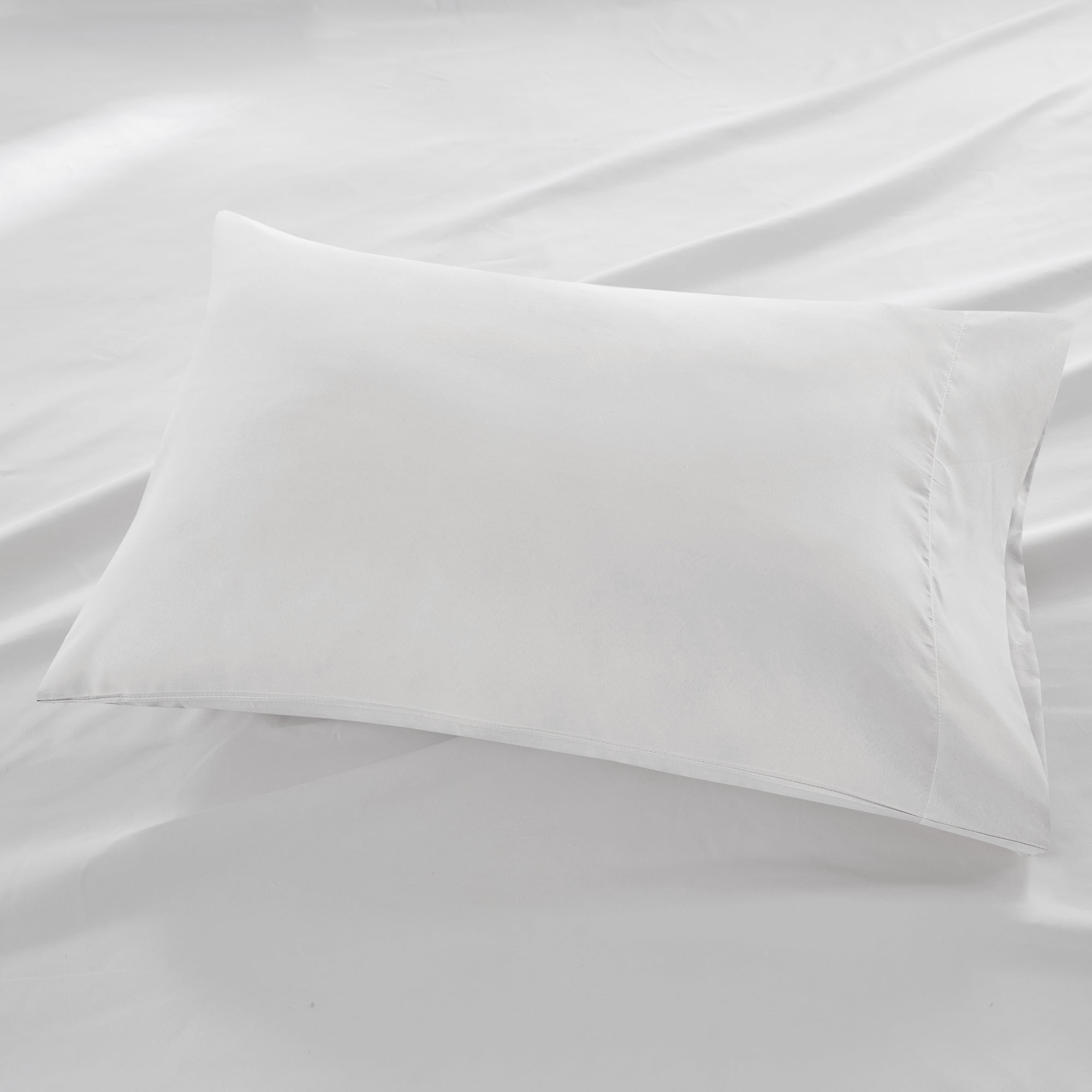 Comfort Classics 4 PC White Luxurious Brushed Microfiber Deep Pocket Sheet Set, Full