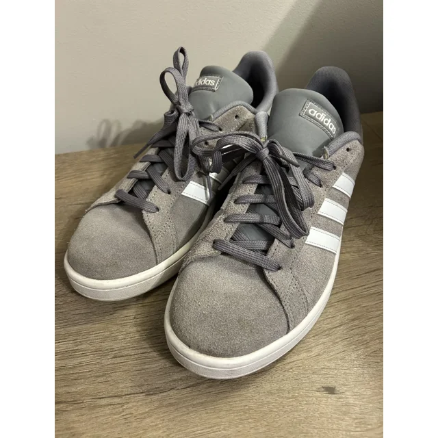 Ad-id-as Cloudfoam Mens Size 10.5 Gray Athletic Tennis Shoes Sneakers- USED