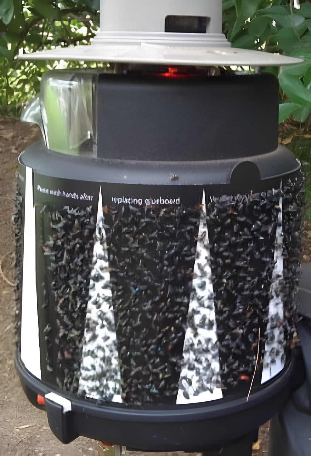 SkeeterVac SV5100 Mosquito Killer, Lure, and Eliminator for Backyard Insects