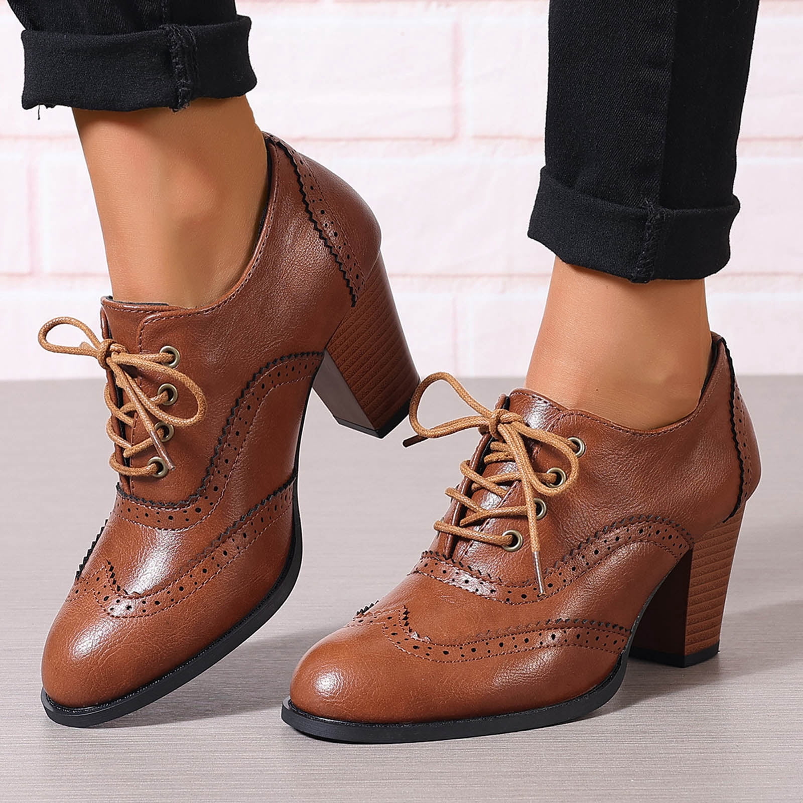 Chaussures Oxford Femmes Talon Bloc Mi-Épais – Bout Pointu Wingtip Brogue Vintage Élégant Lacets
