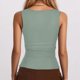 thumbnail image 5 of Camiseta sin mangas ajustada para mujer: elegante cuello cuadrado, tejido elástico, perfecta para combinar con vaqueros en verano, 5 of 6