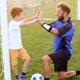 thumbnail image 5 of Tablero de entrenamiento de fútbol, tablero de entrenamiento de baloncesto profesional, muñequera de juego, muñequeras de fútbol de alta resistencia (azul oscuro), 5 of 8