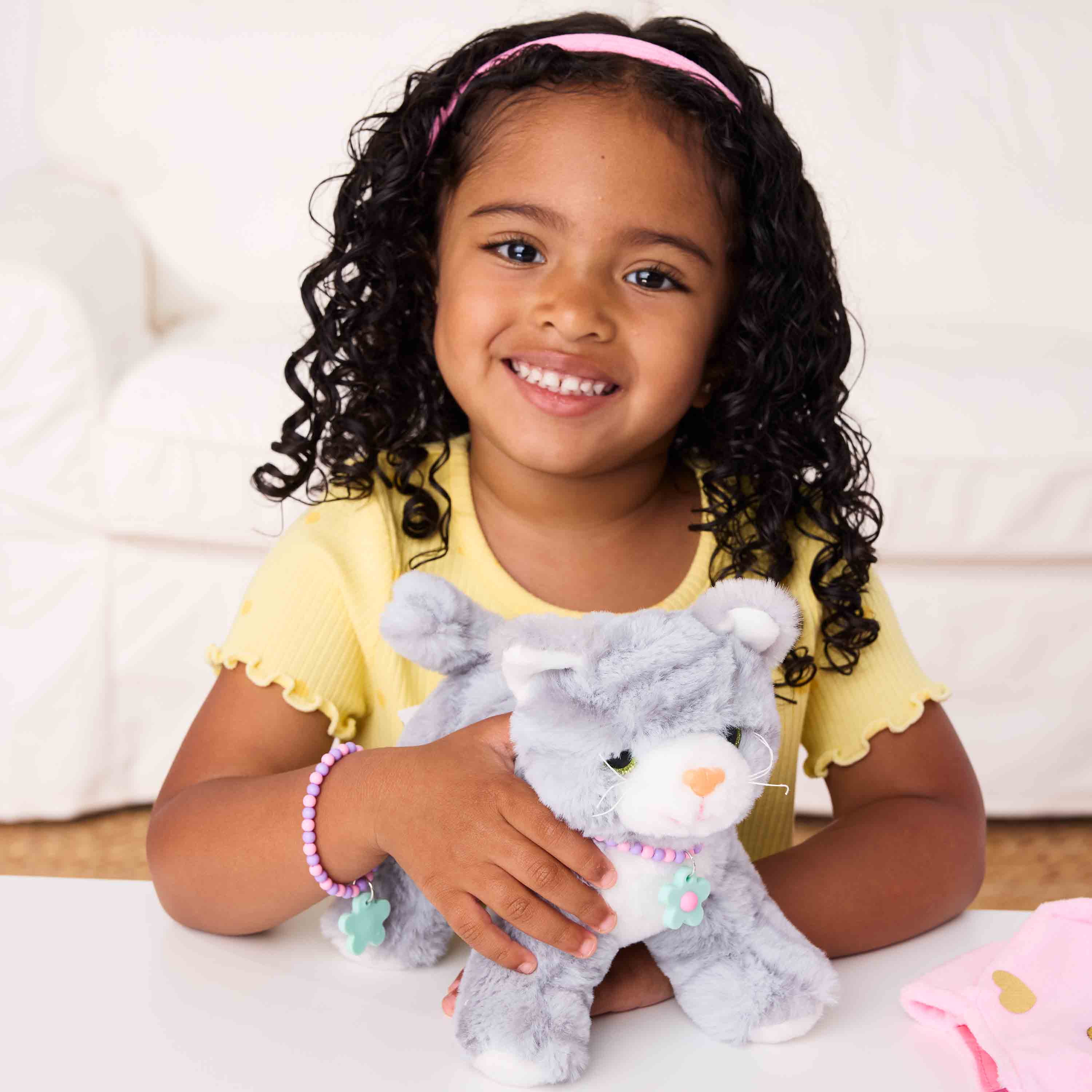 Creativity for Kids Cuddly Kitten Kit | Plush Pet, Purse & Jewelry Craft for Screen-Free Play (Ages 4+)