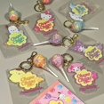 thumbnail image 2 of Ins Cartoon Sanrio Glitter Acrílico Llavero Bolsa Colgante Decoración Amigos, 2 of 4