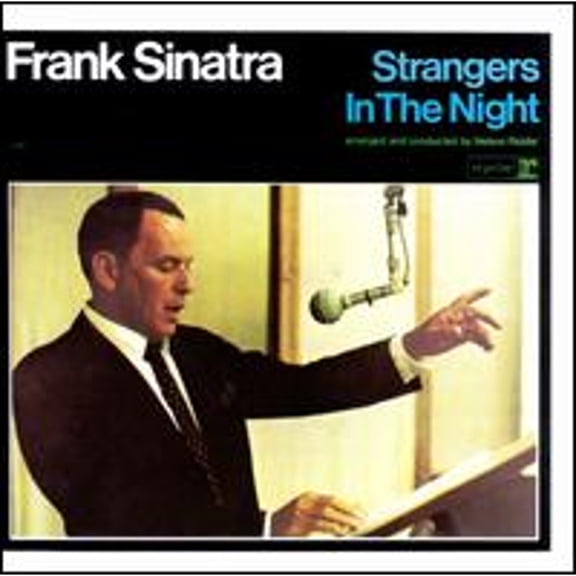 Pre-Owned Strangers in the Night (CD 0075992703420) by Frank Sinatra