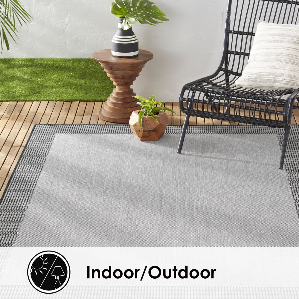 Nicole Miller New York Patio Country Landry Traditional Border Indoor/Outdoor Area Rug, Beige/Green, 5'2"x7'2"
