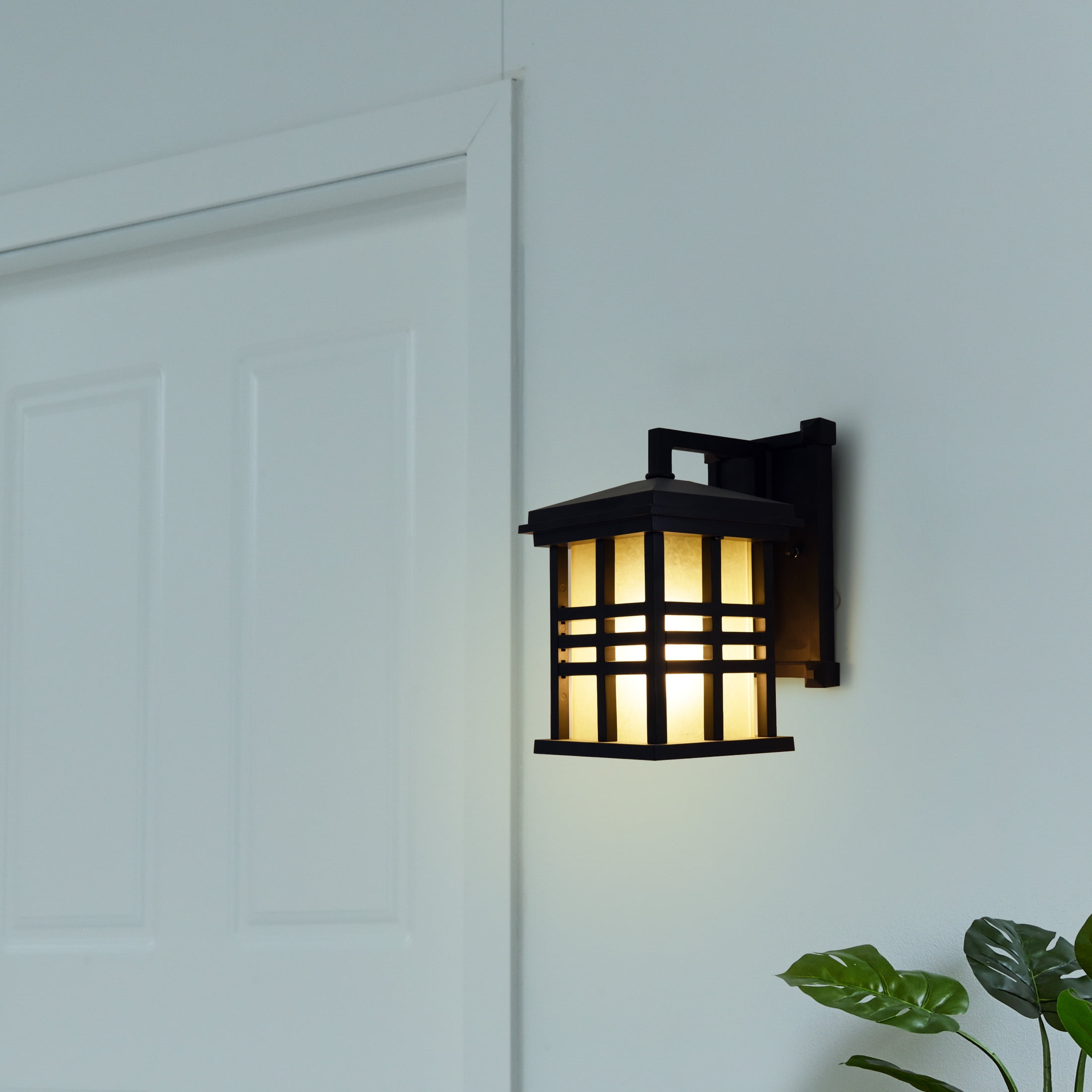 Better Homes & Gardens 9.8" Farmhouse Bronze Outdoor Wall Light, Metal Fixture Stained Glass Shade