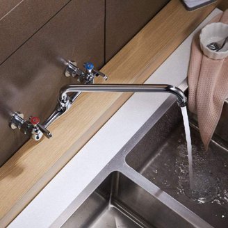 Beelee Oil Rubbed Bronze Kitchen Faucet With Pull-Down Sprayer – Single Handle, Commercial Style For Farmhouse, RV, Camper