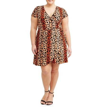 Juniors' Plus Animal Print Wrap Dress
